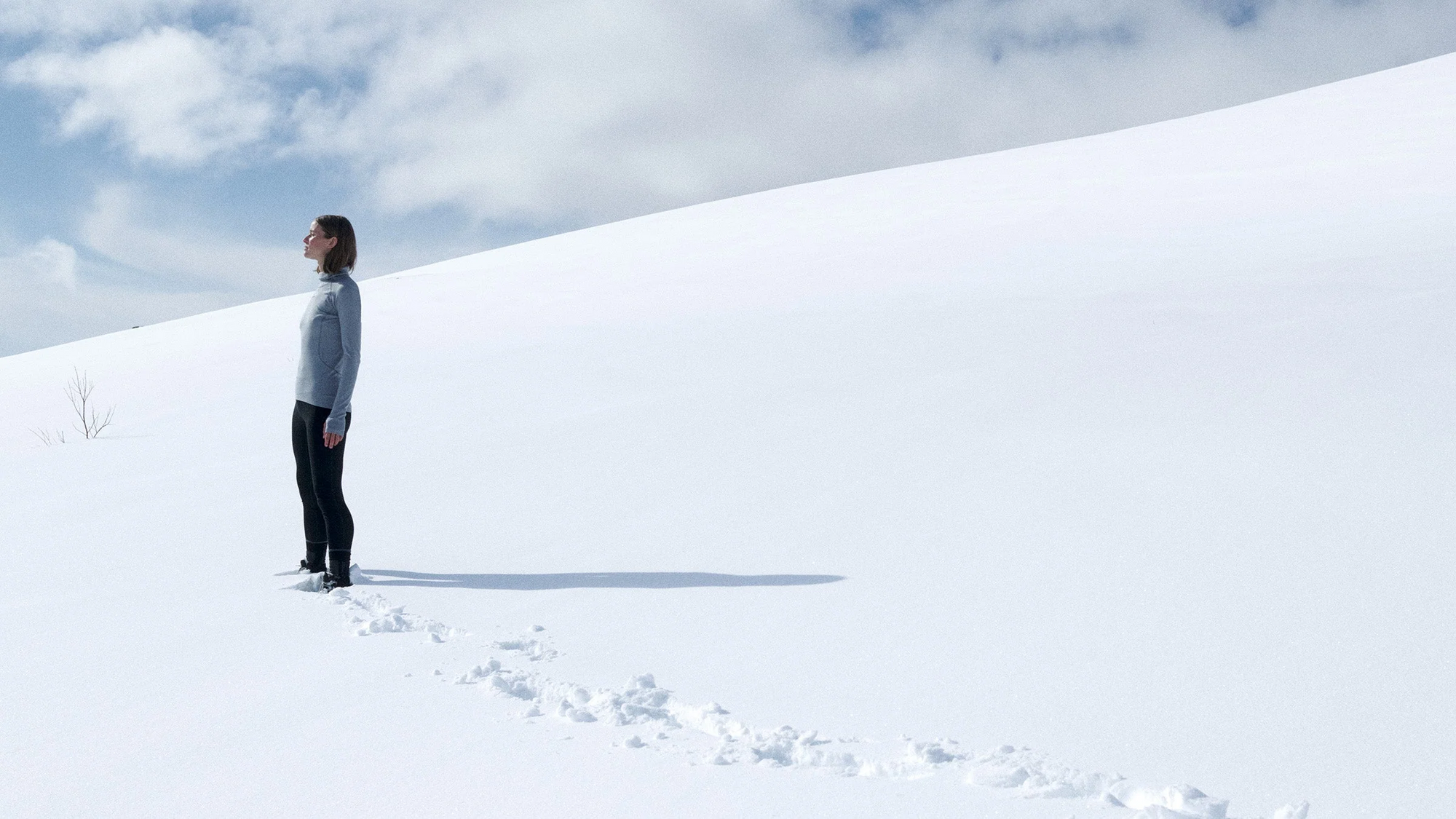 Merino Wool vs. Synthetic Fabrics for Winter Sports: Which is Better?