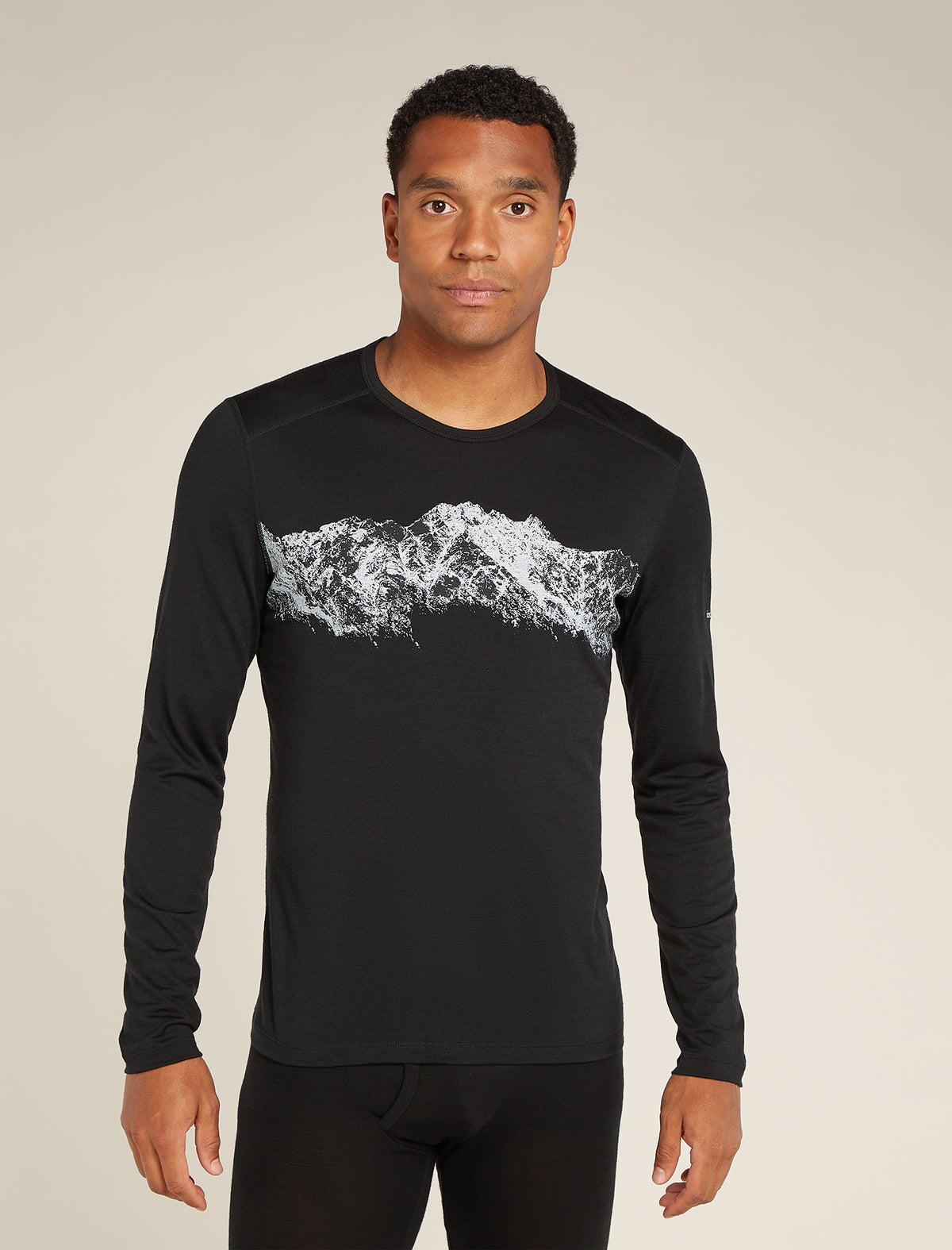 Men’s Merino 200 Oasis Long Sleeve Crew Thermal Top Remarkables Black - 1