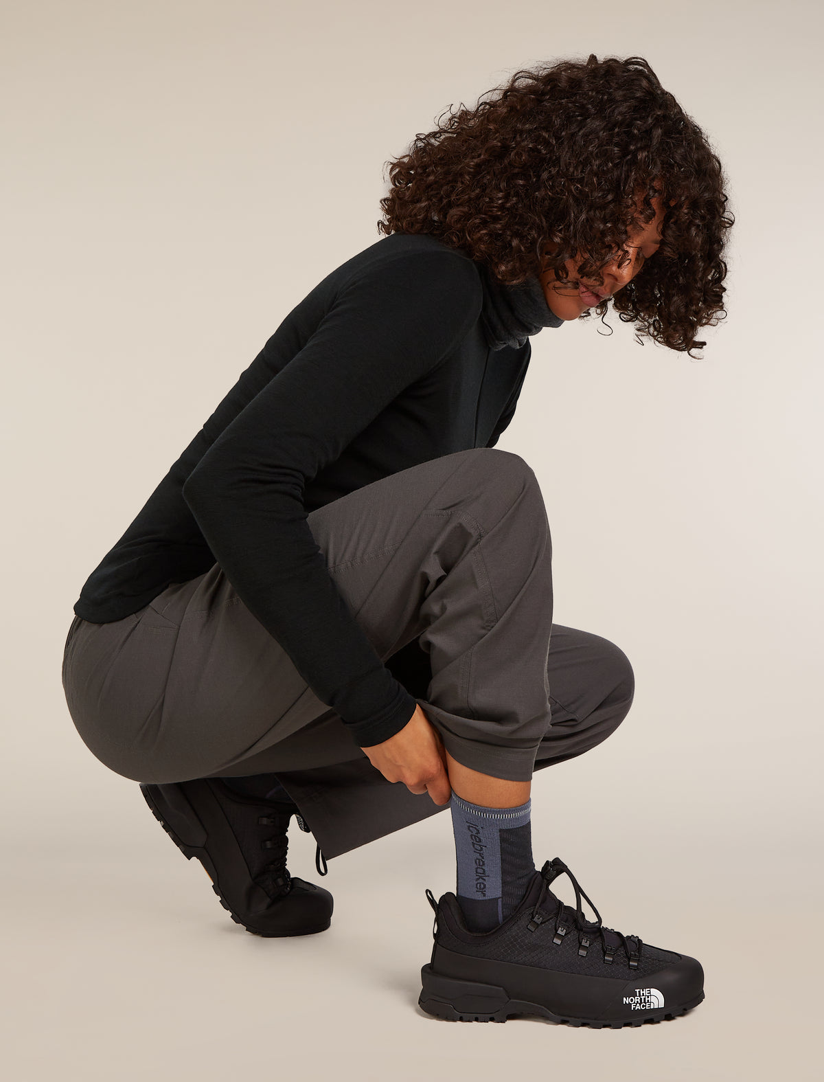 Women’s Merino Blend Run+ Ultralight Crew Socks Black/Graphite - 3
