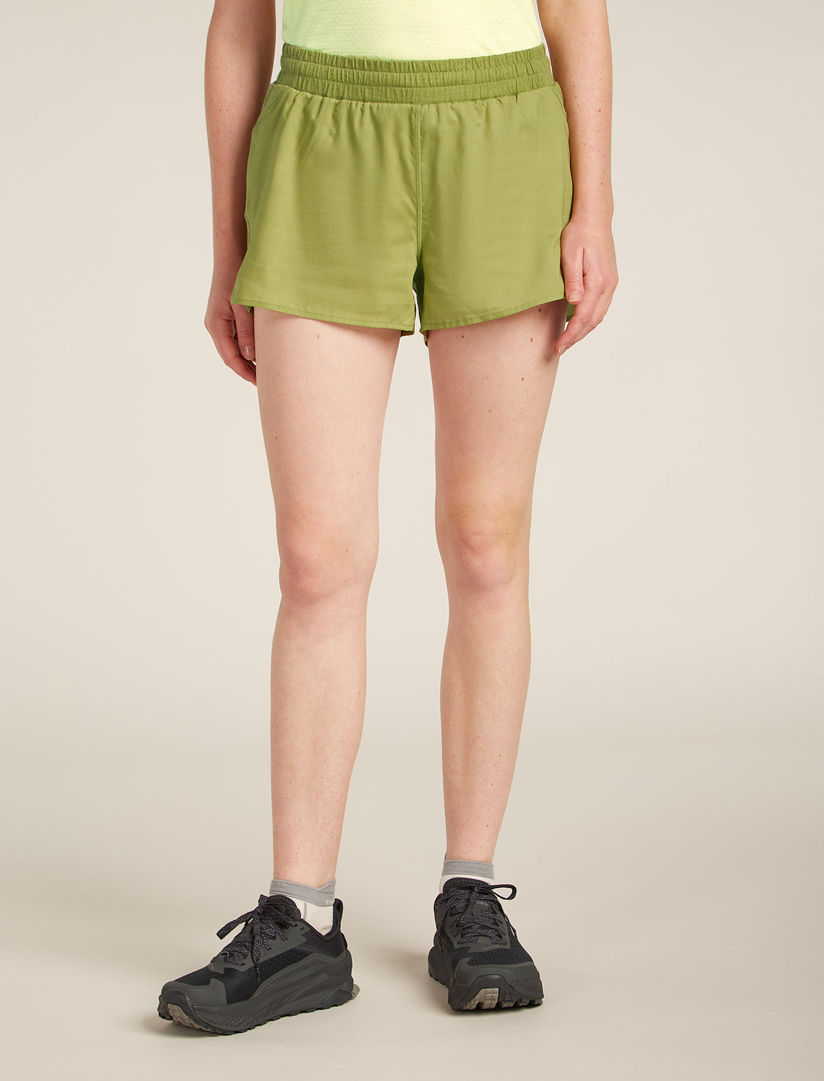 Women’s Merino Blend 125 ZoneKnit™ Speed 3" Shorts Olive - 1