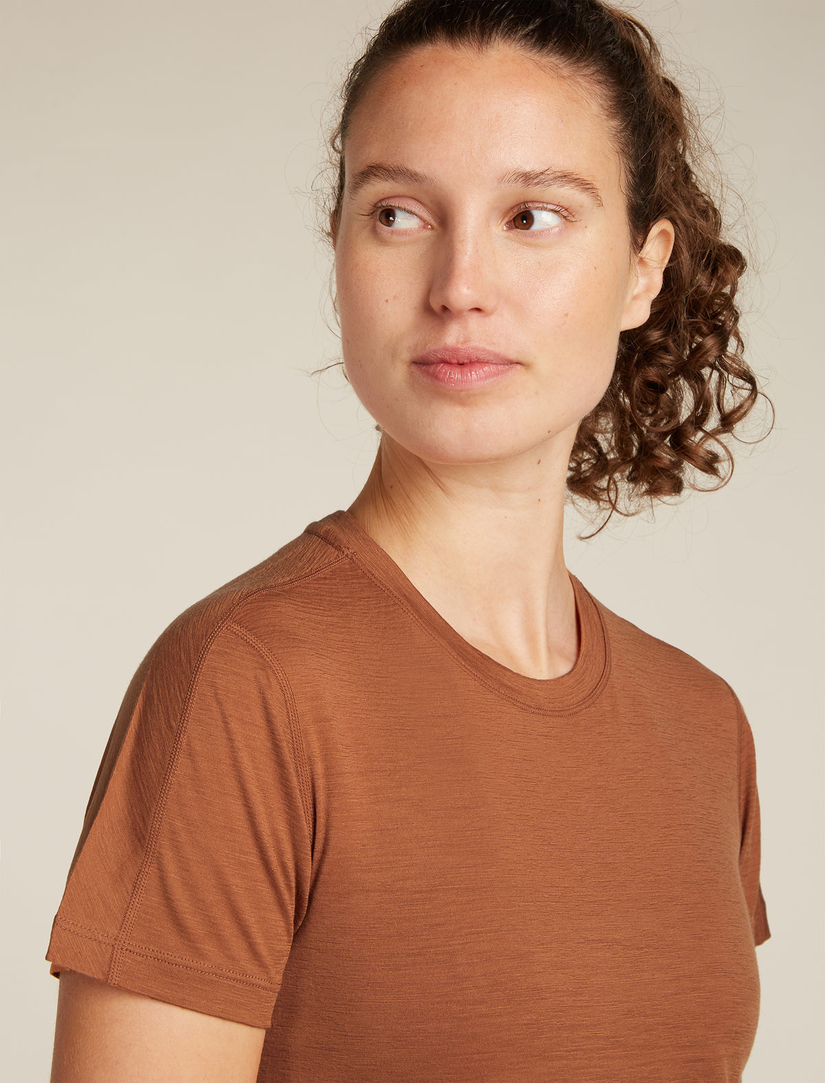 Women’s 150 MerinoFine™ Ace Short Sleeve T-Shirt Dusty clay - 5