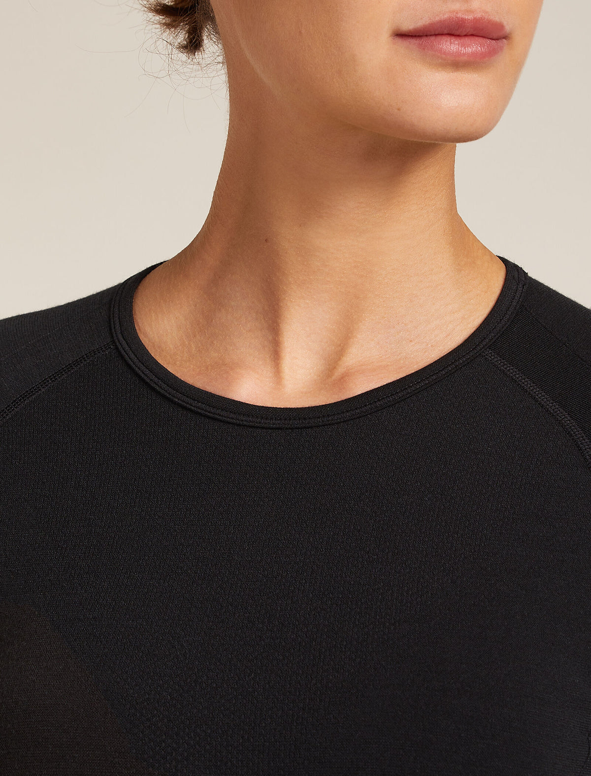 Women’s Merino Blend 260 ZoneKnit™ Seamless Long Sleeve Crew Thermal Top Black - 7