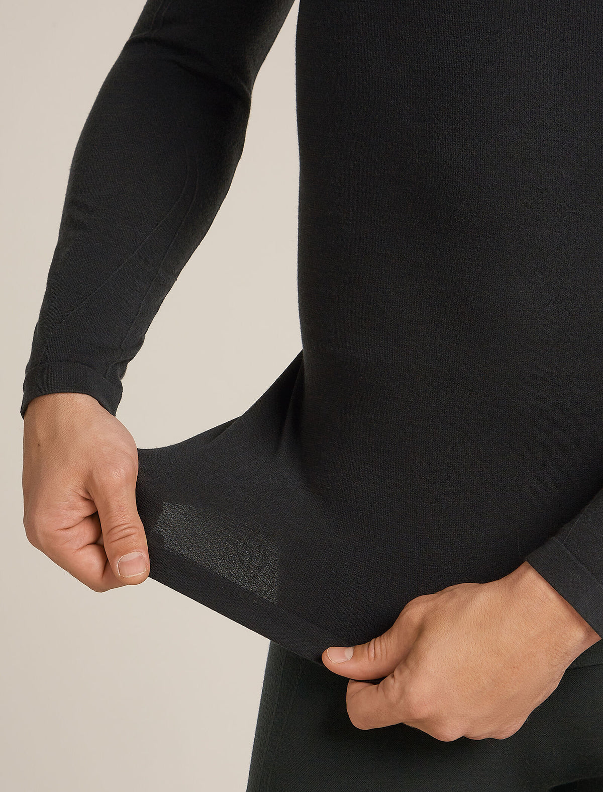 Men’s Merino Blend 260 ZoneKnit™ Seamless  Long Sleeve Crew Thermal Top Black - 6