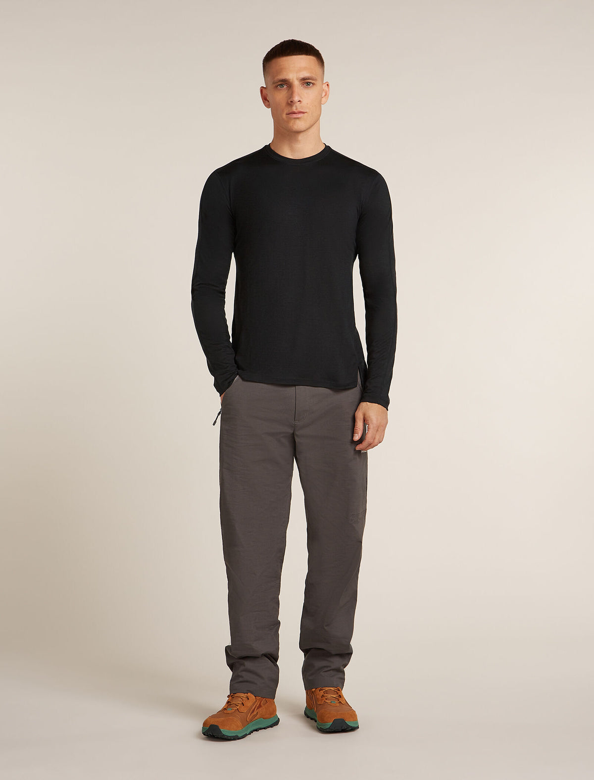 150 MerinoFine™ Ace Long Sleeve T-Shirt Black - 3