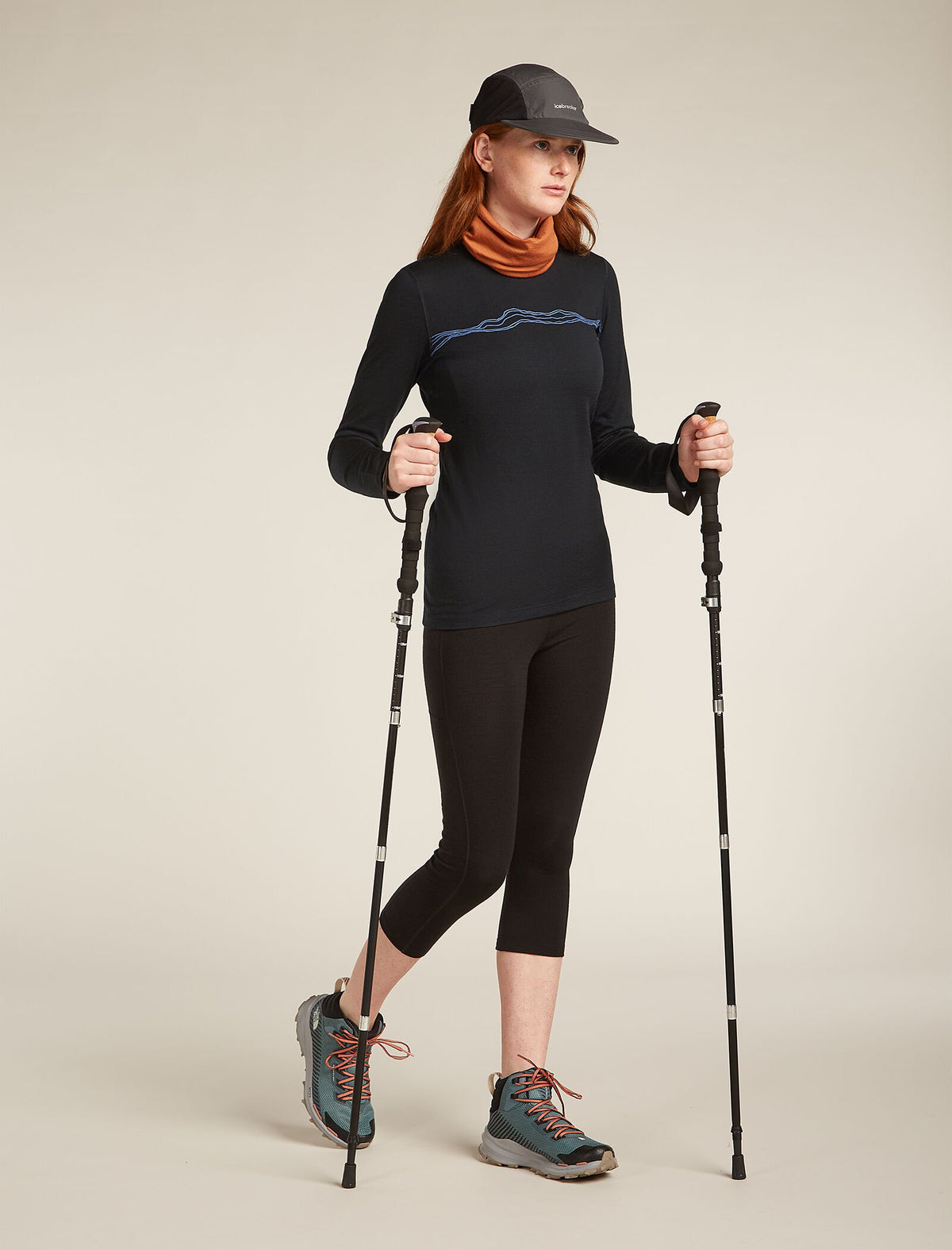 Women’s Merino 200 Oasis Long Sleeve Crew Mountain Pulse Thermal Top Black - 4