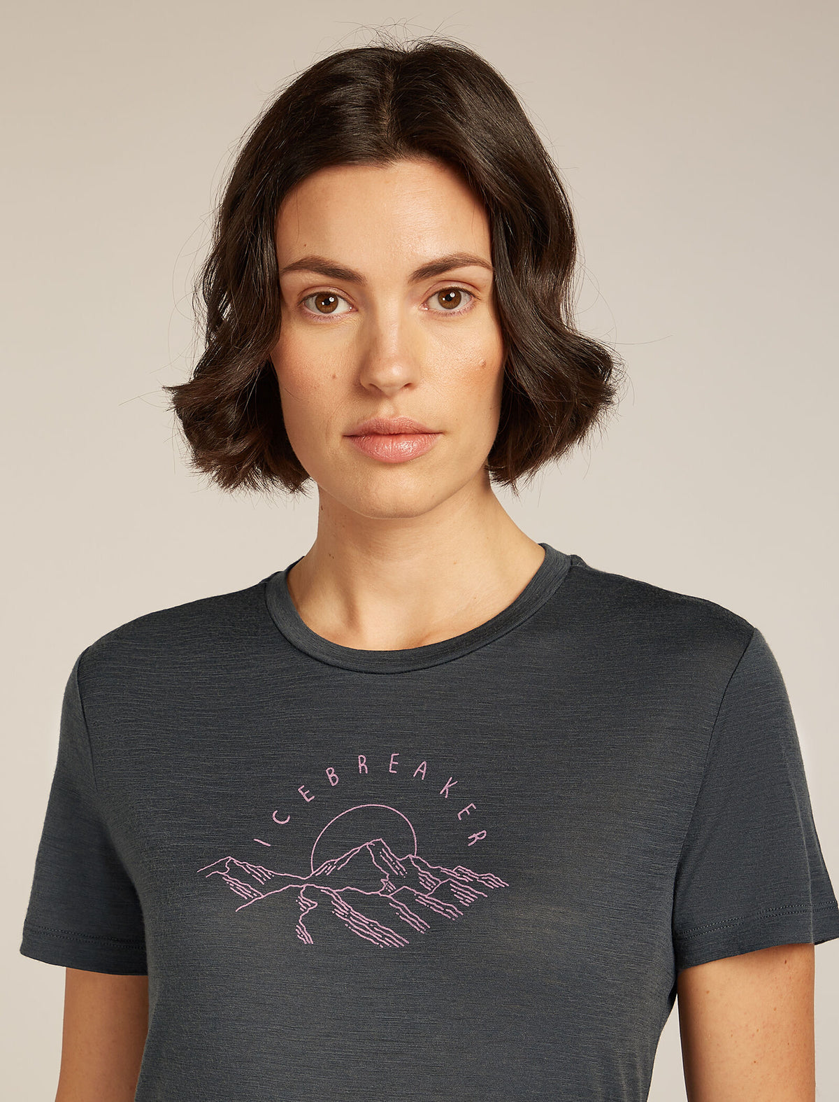 Women’s Merino 150 Tech Lite Short Sleeve T-Shirt Sunrise Summit Obsidian - 5