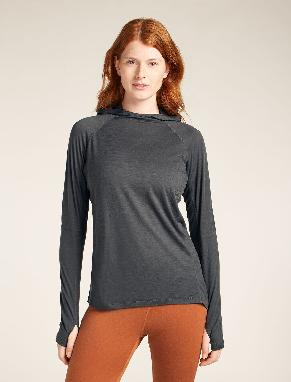 Women’s 150 MerinoFine™ Ace Long Sleeve Hoodie Obsidian - 1