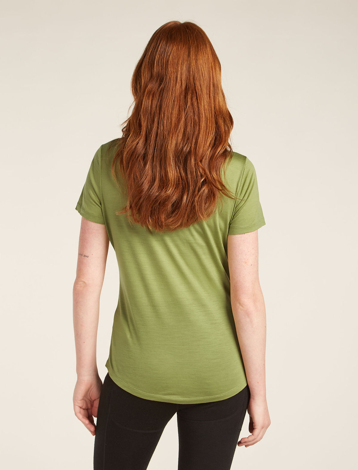 Women’s Merino Blend 125 Cool-Lite™ Sphere Short Sleeve T-Shirt Across the Peaks Olive - 2