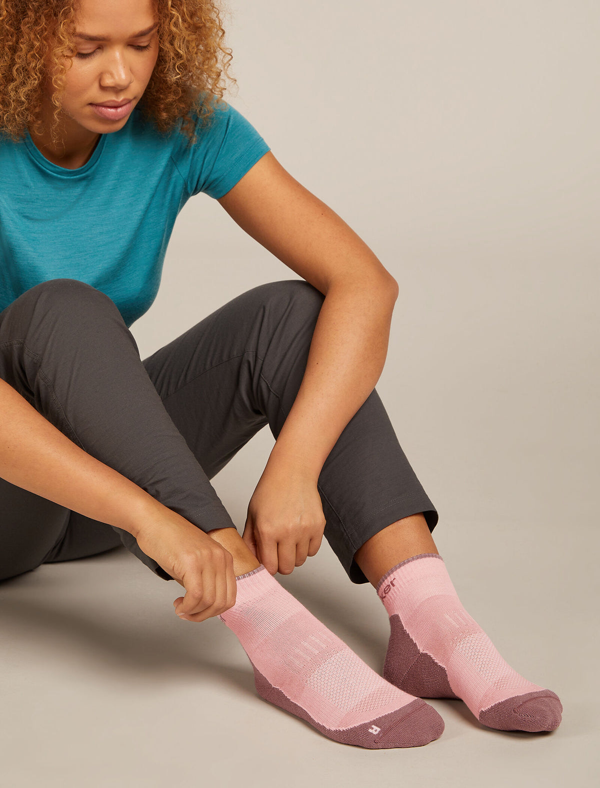 Women’s Merino Hike+ Light Mini Socks Blush/Summit - 2
