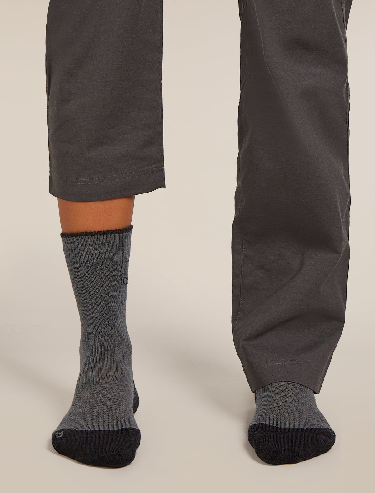 Women’s Merino Hike+ Light Crew Socks Obsidian/Black - 4