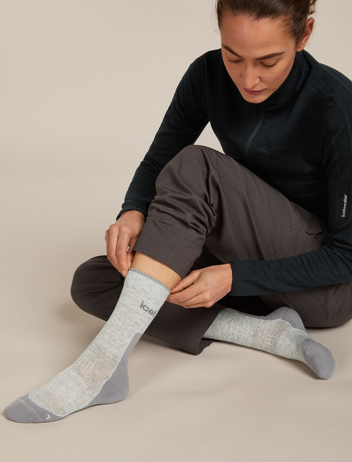 Women’s Merino Hike+ Light Crew Socks Blizzard Hthr/Alloy - 2