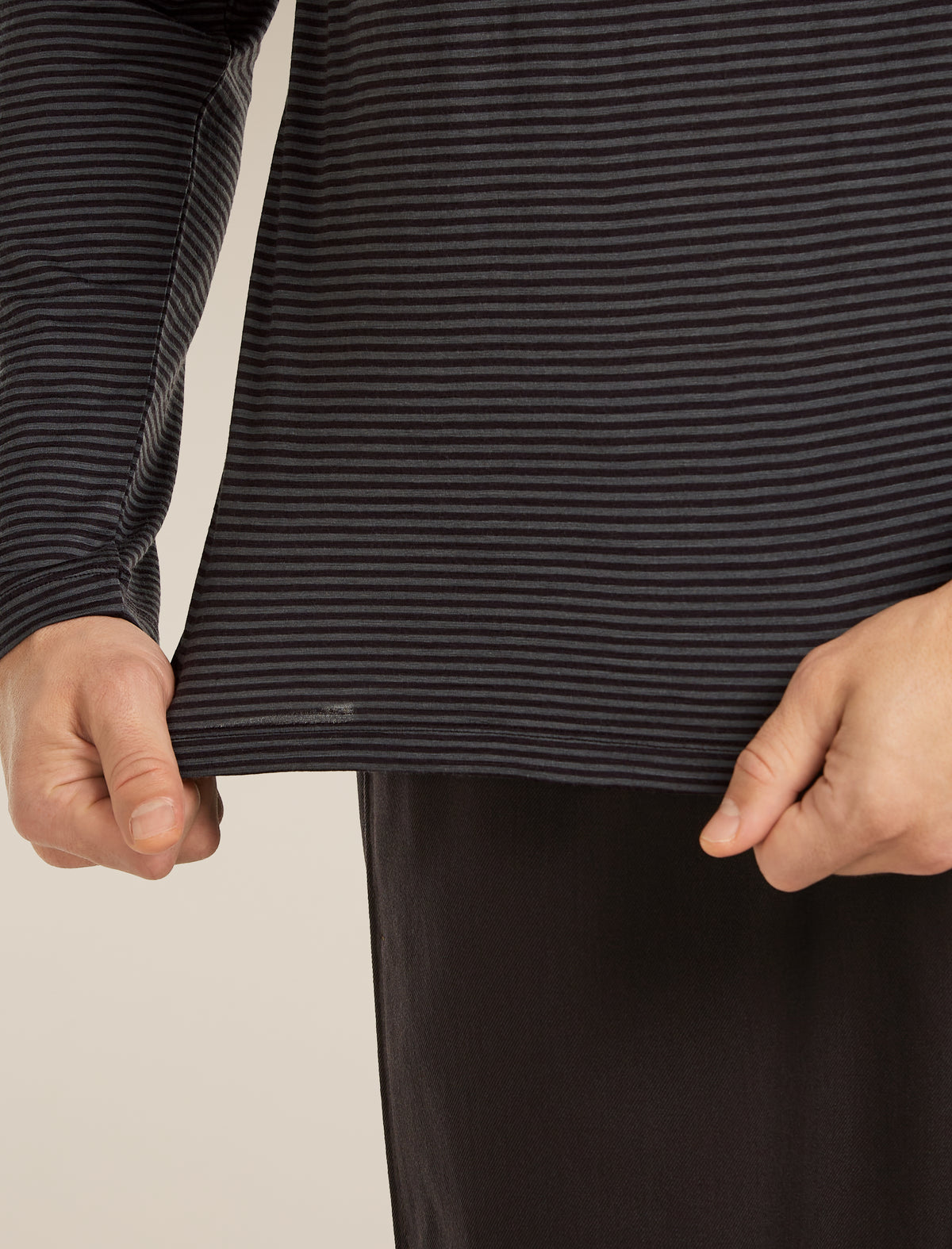 Unisex Merino 150 Long Sleeve T-Shirt Stripe Before dawn/Obsidian - 10
