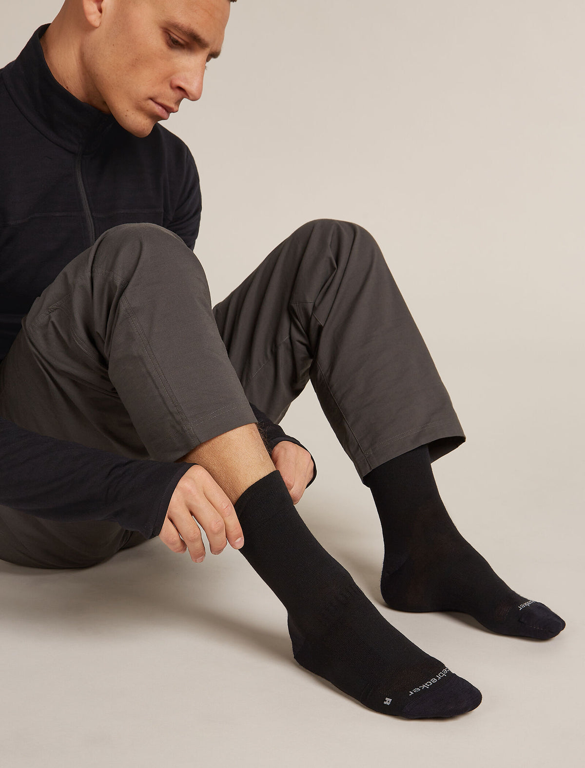 Merino Hike+ Liner Crew Socks Black - 2