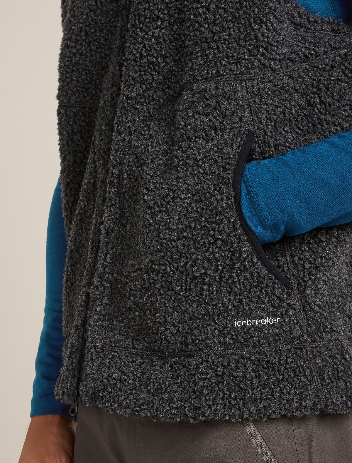 Merino Blend 960 RealFleece™ High Pile Vest Jet Hthr/Black - 5