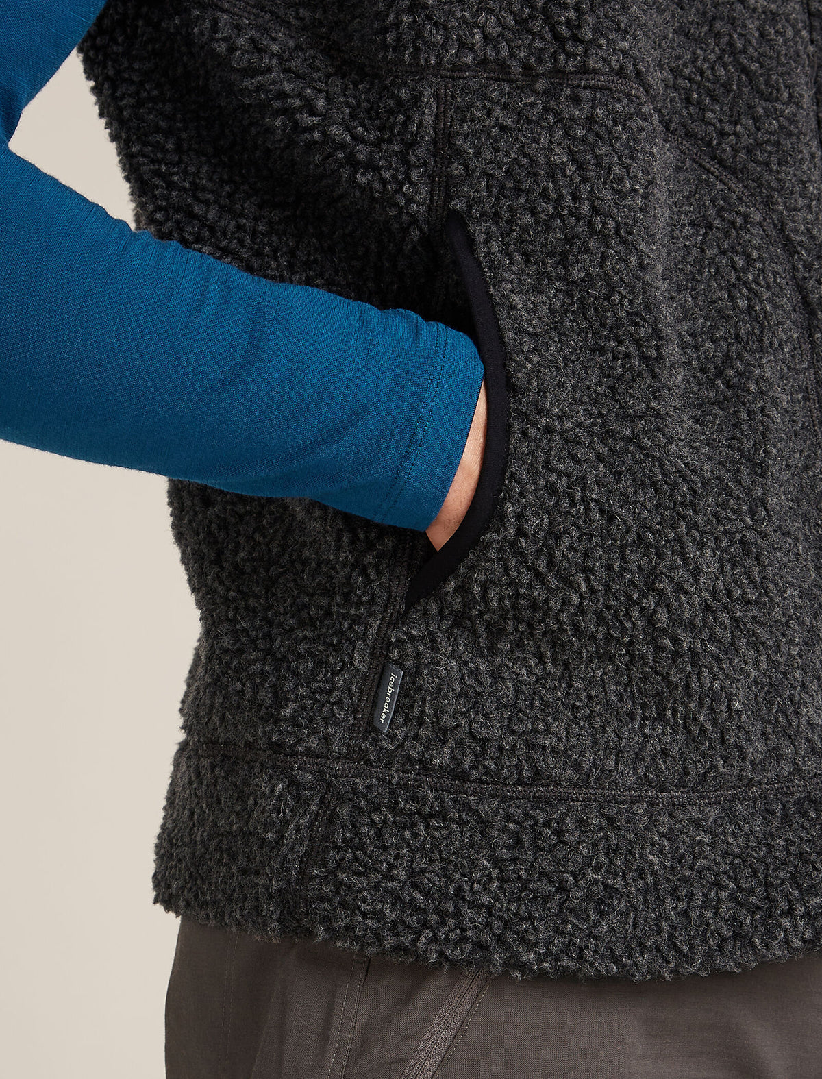 Merino Blend 960 RealFleece™ High Pile Vest Jet Hthr/Black - 7