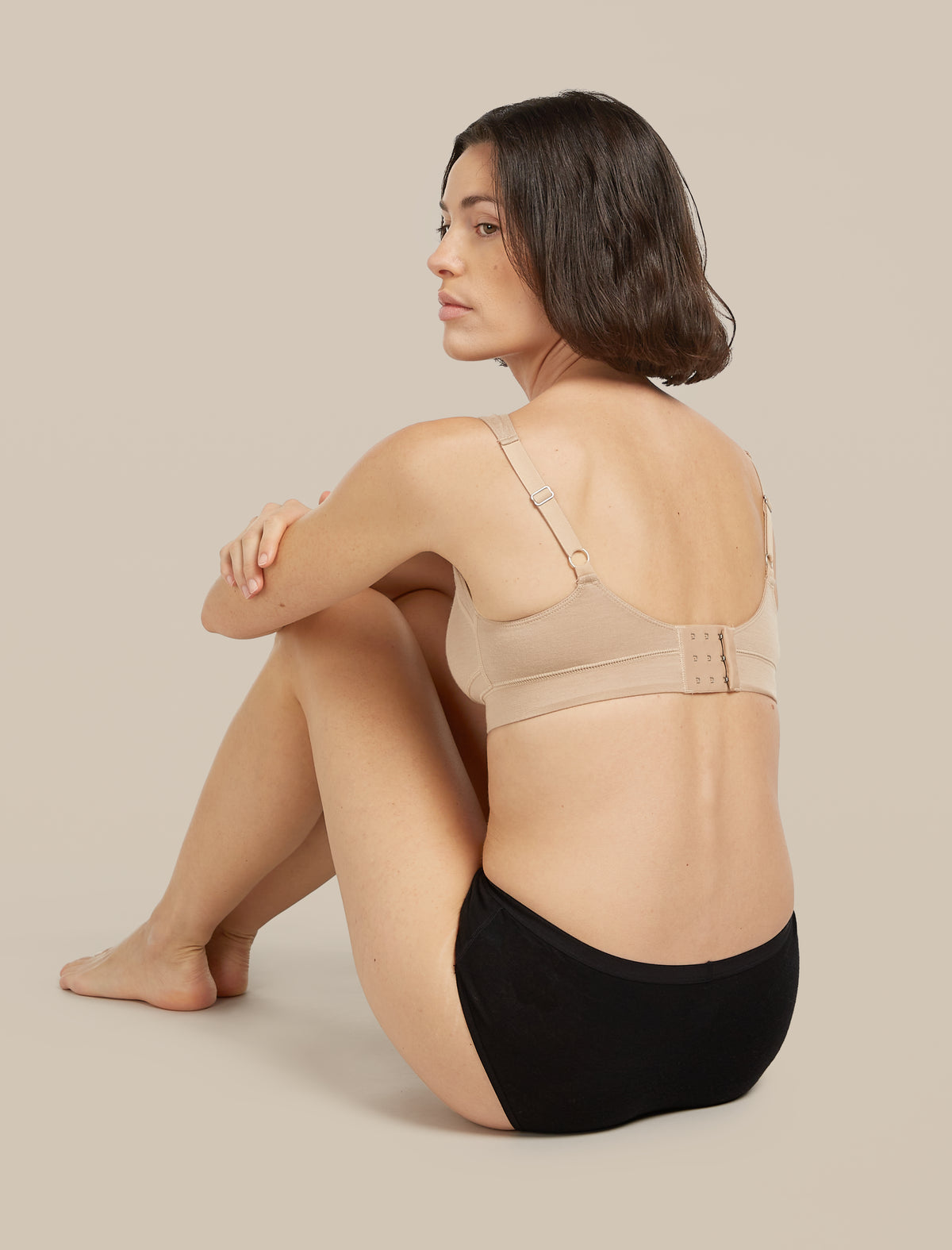 Women's Merino Queens Clasp Bra Praline - 6