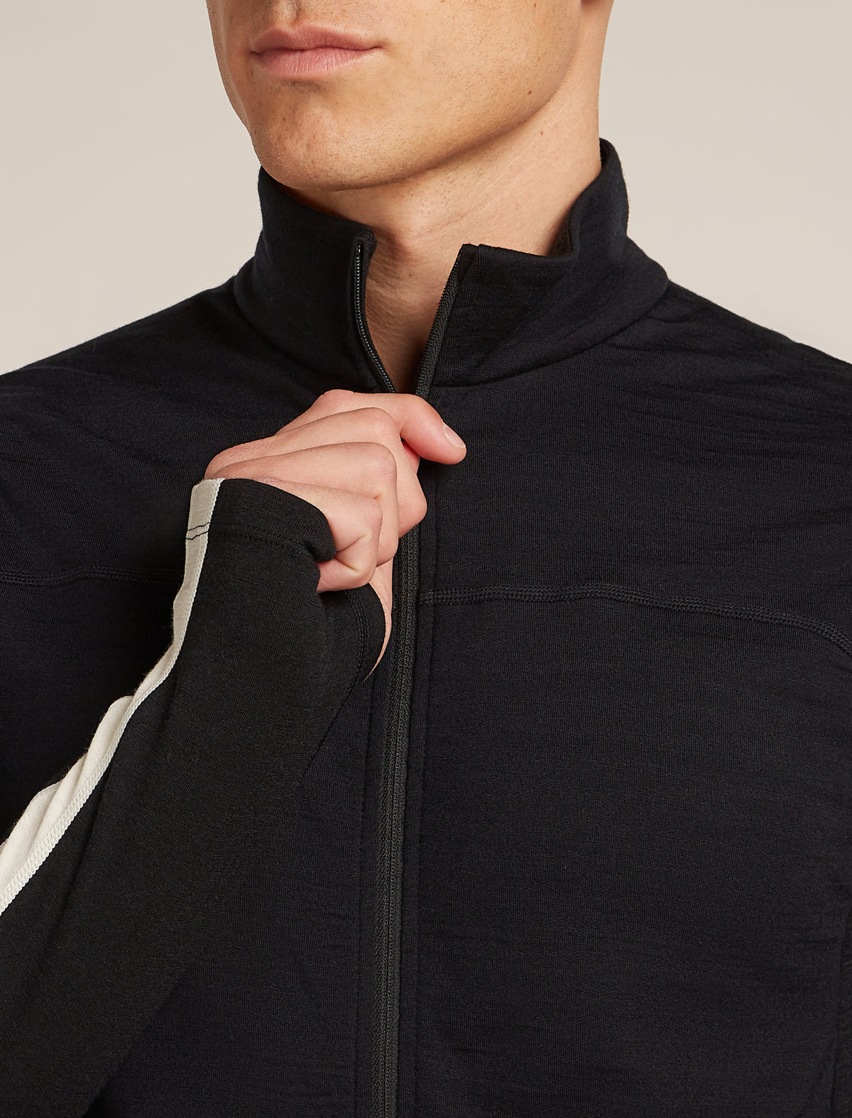 Men’s Merino Blend 300 RealFleece™ Descender Vest Black - 11