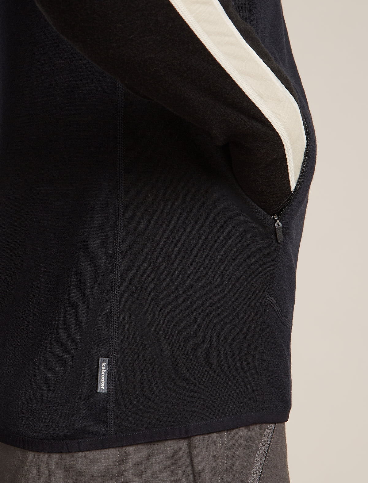 Men’s Merino Blend 300 RealFleece™ Descender Vest Black - 13