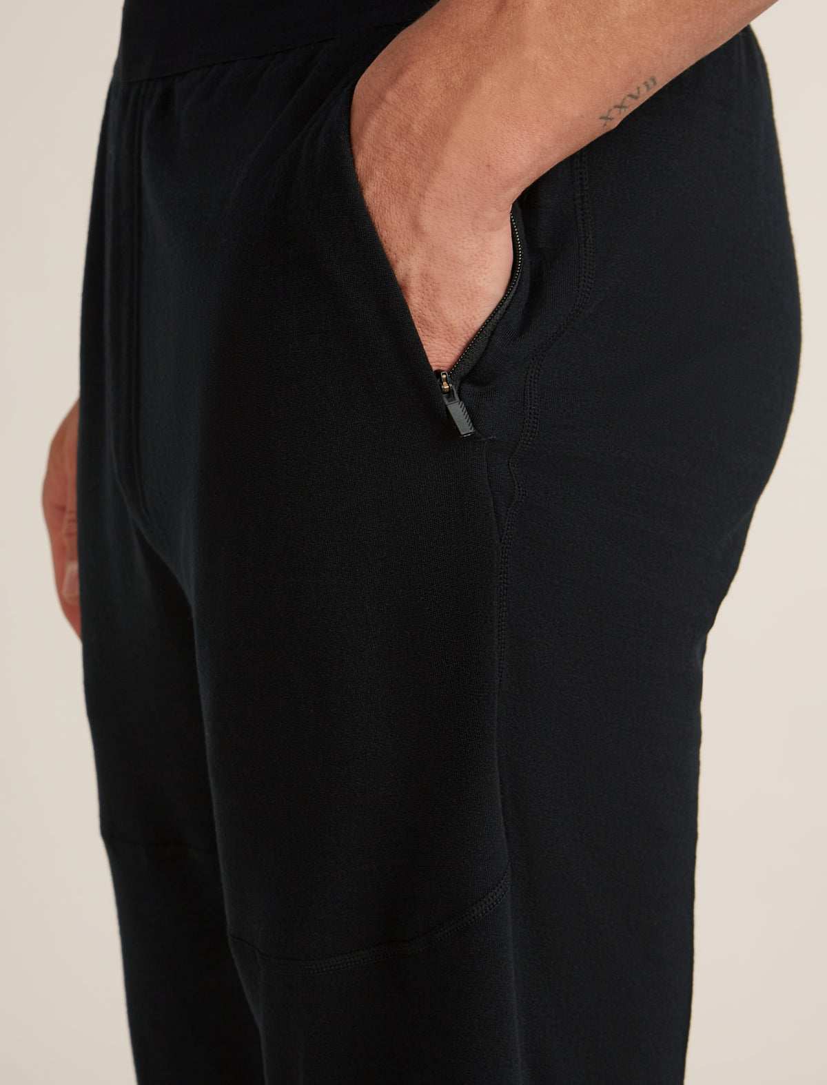 Men’s Merino Blend 300 RealFleece™ Descender Jogger Black - 11