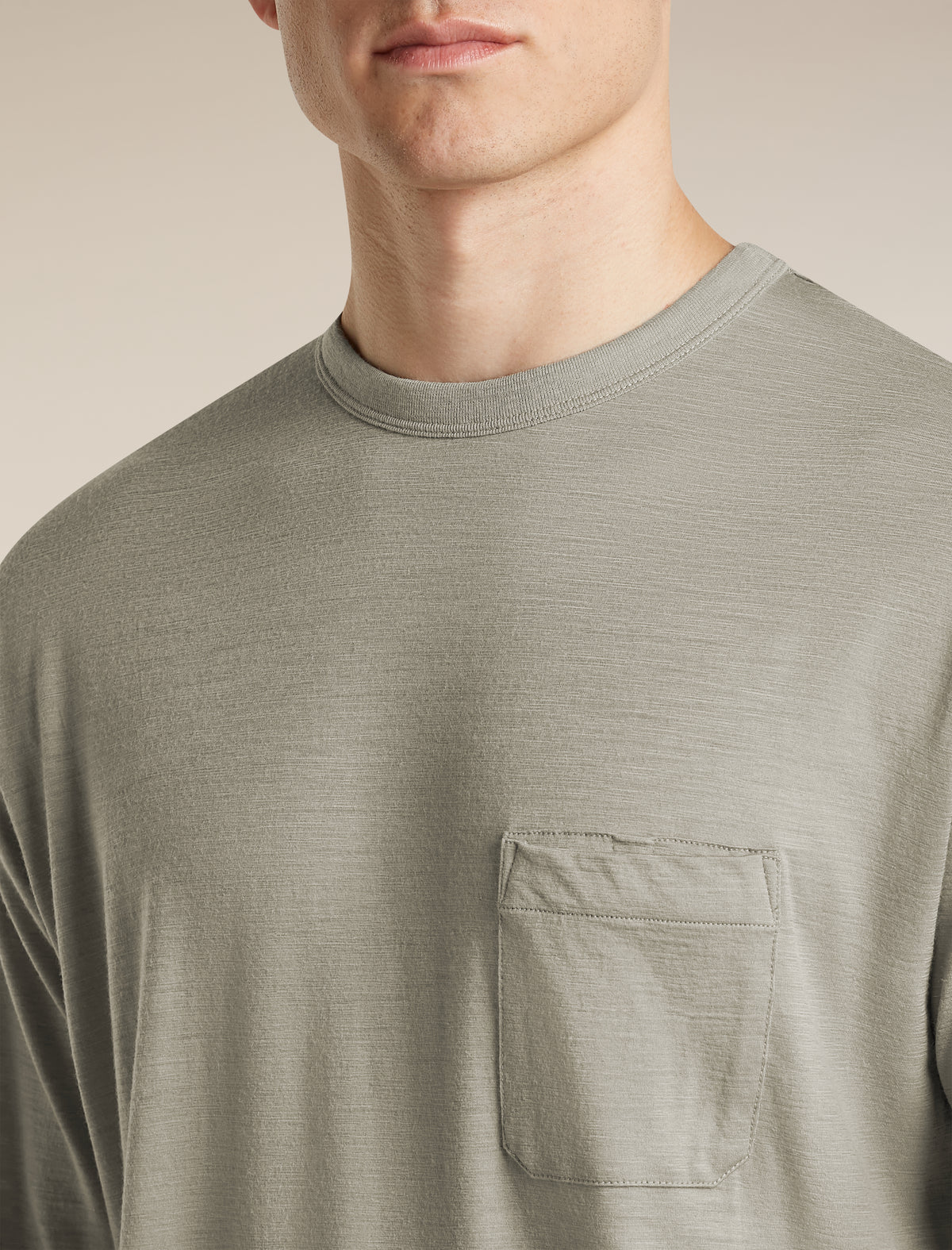 Unisex Merino 150 Long Sleeve Pocket T Shirt Smokey Grey - 13