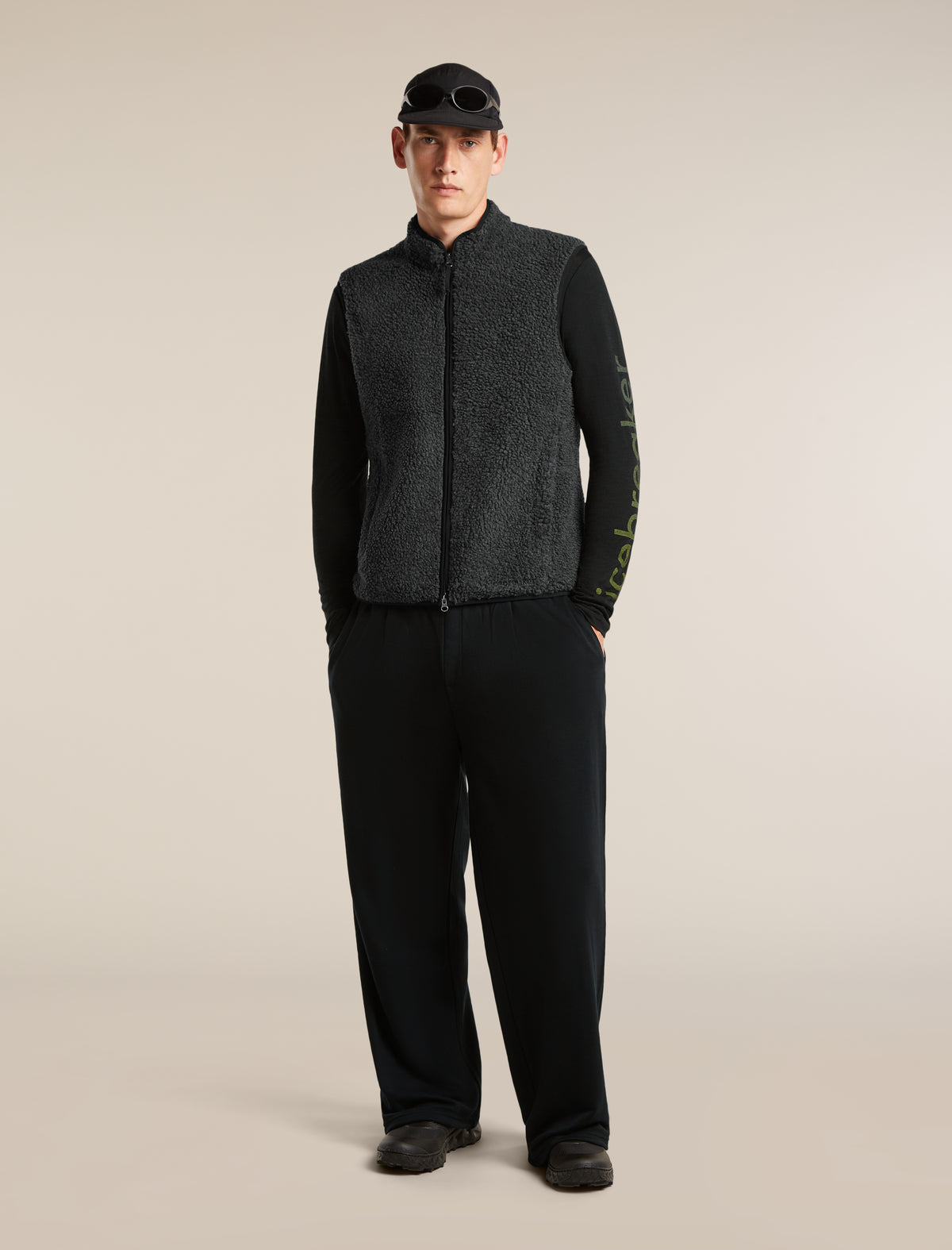 Men's Merino Blend 960 RealFleece™  High Pile Vest Jet Heather/Black - 4
