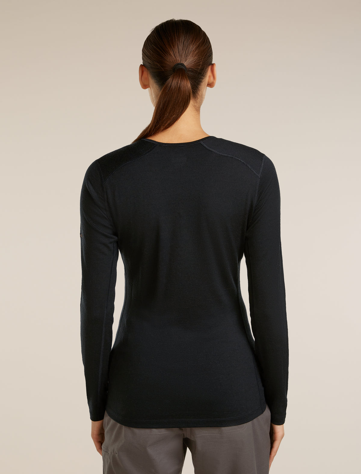 Women’s Merino 200 Oasis Long Sleeve Crewe Sunrise Summit Black - 2