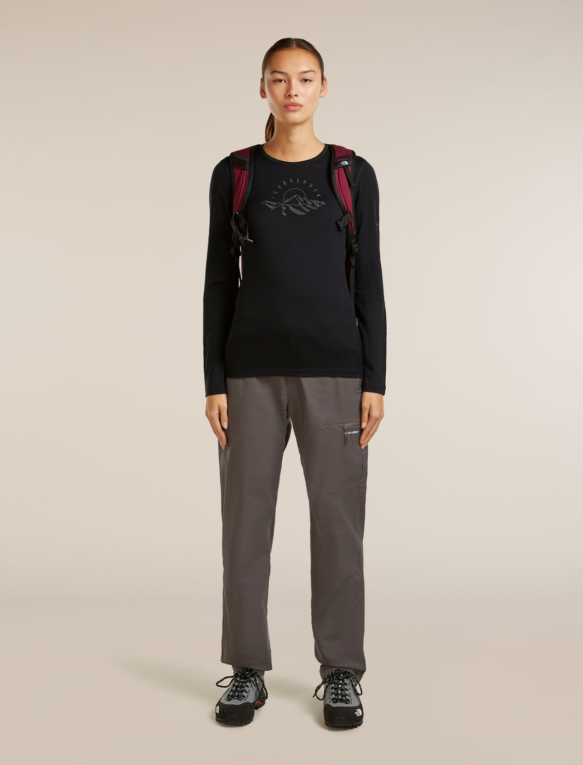 Women’s Merino 200 Oasis Long Sleeve Crewe Sunrise Summit Black - 4