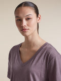 Women's Merino 150 Tech Lite Short Sleeve Relaxed V Neck T Shirt Grey Plum - 7