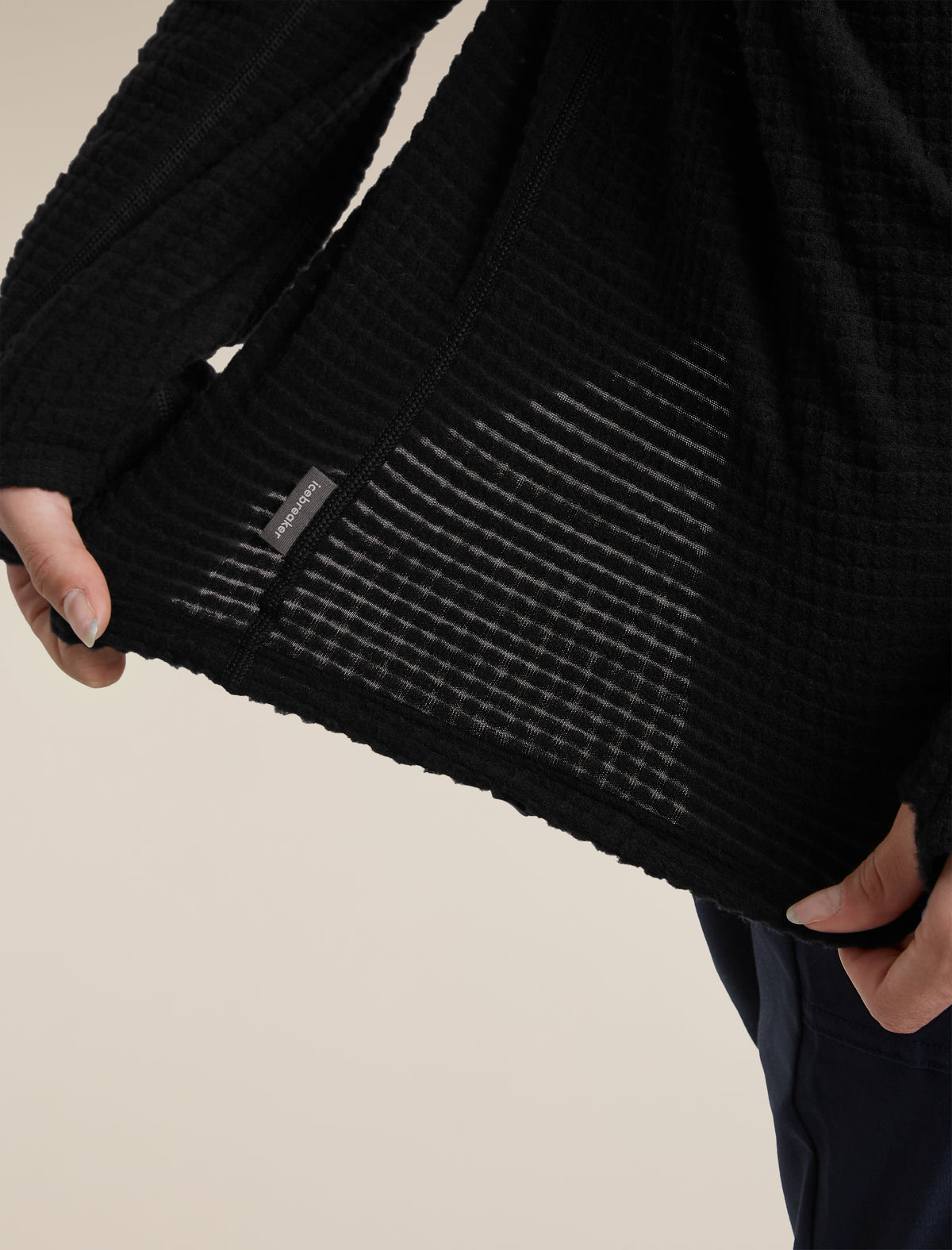 Women's Merino 400 RealFleece™  Grid Peaksland Long Sleeve Half Zip Black - 8