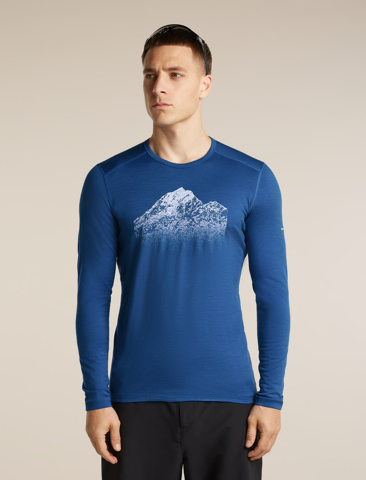 Men's Merino 200 Oasis Long Sleeve Crewe Rising Light Lazurite - 5
