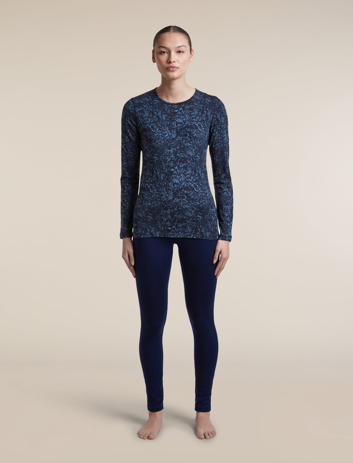 Women's Merino 200 Oasis Long Sleeve Crewe Moss Bloom AOP Midnight Navy/Dawn/Aop - 3
