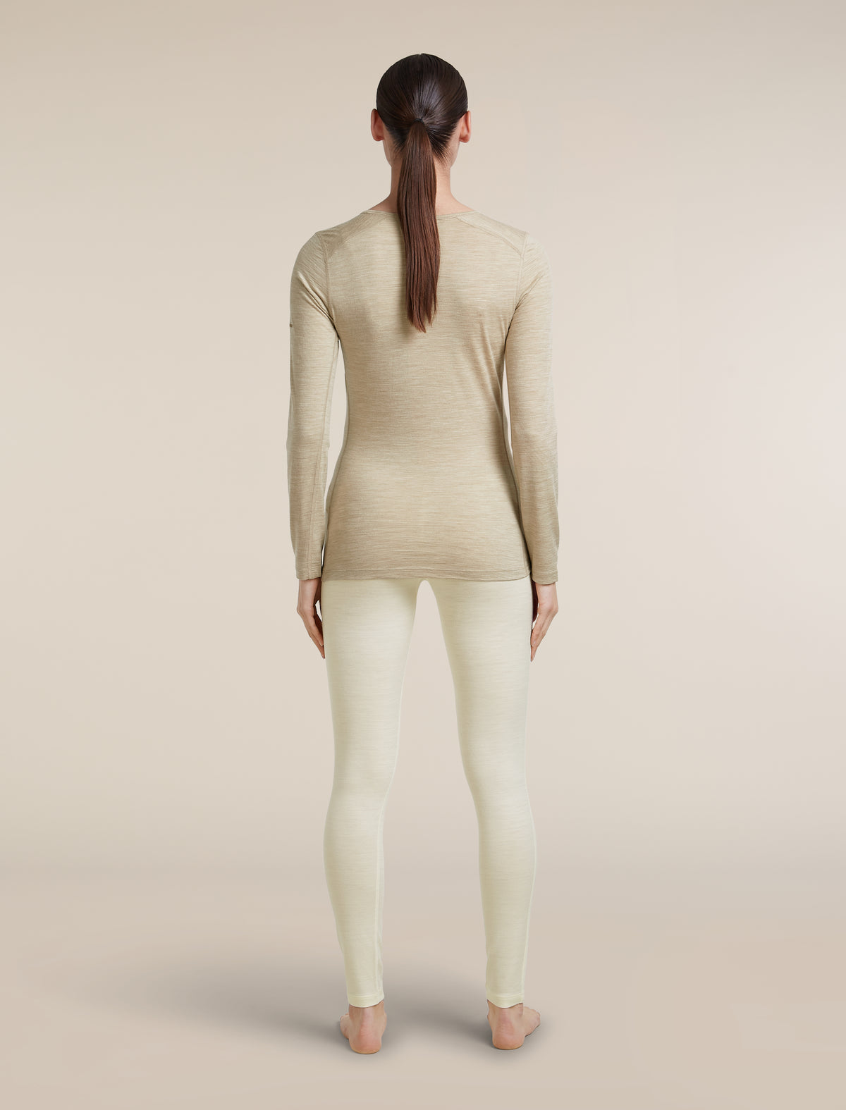 Women's Merino 200 Oasis Long Sleeve V Neck Bay Heather - 7
