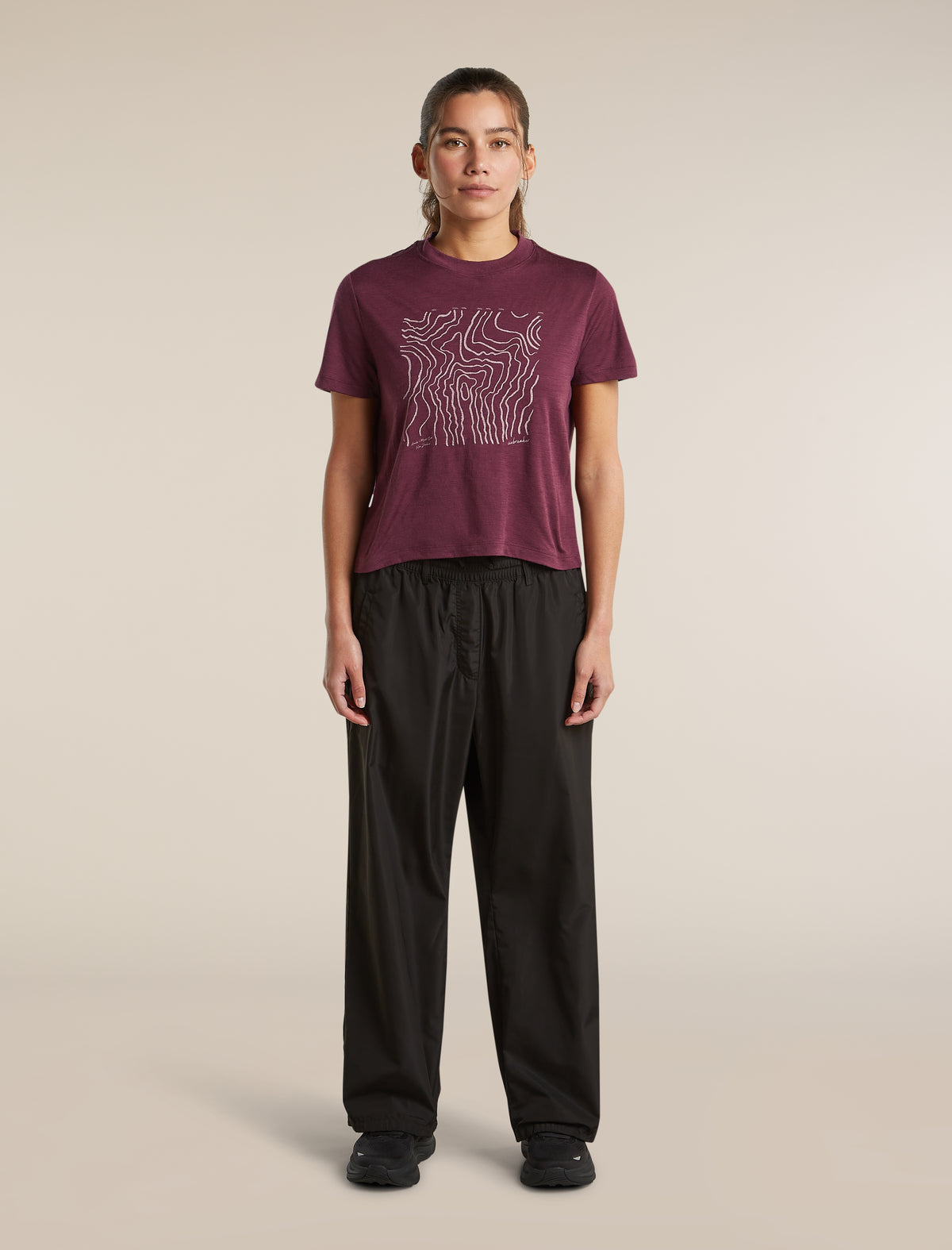 Women's Merino 150 Tech Lite Short Sleeve Crop T Shirt Great Heights Dark Berry - 3