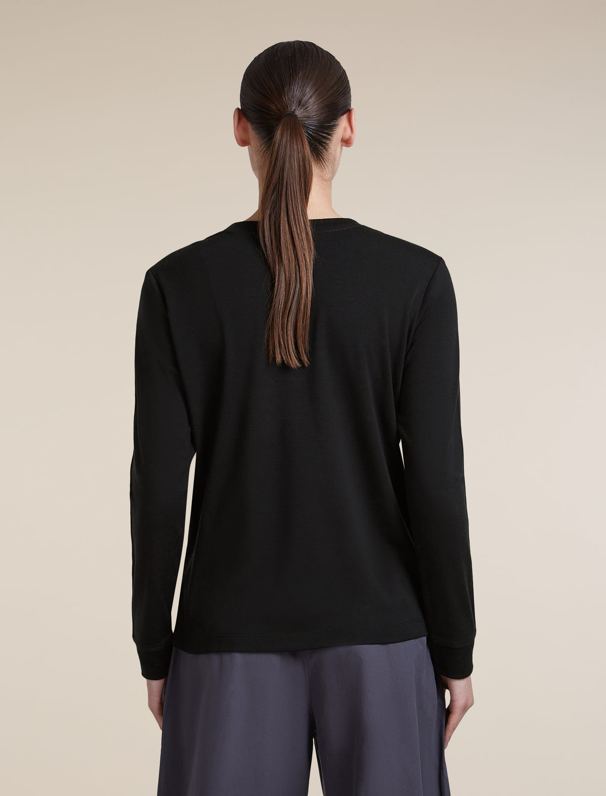 Women’s 300 15.5 MerinoFine™ Long Sleeve Regular T-Shirt Black - 2