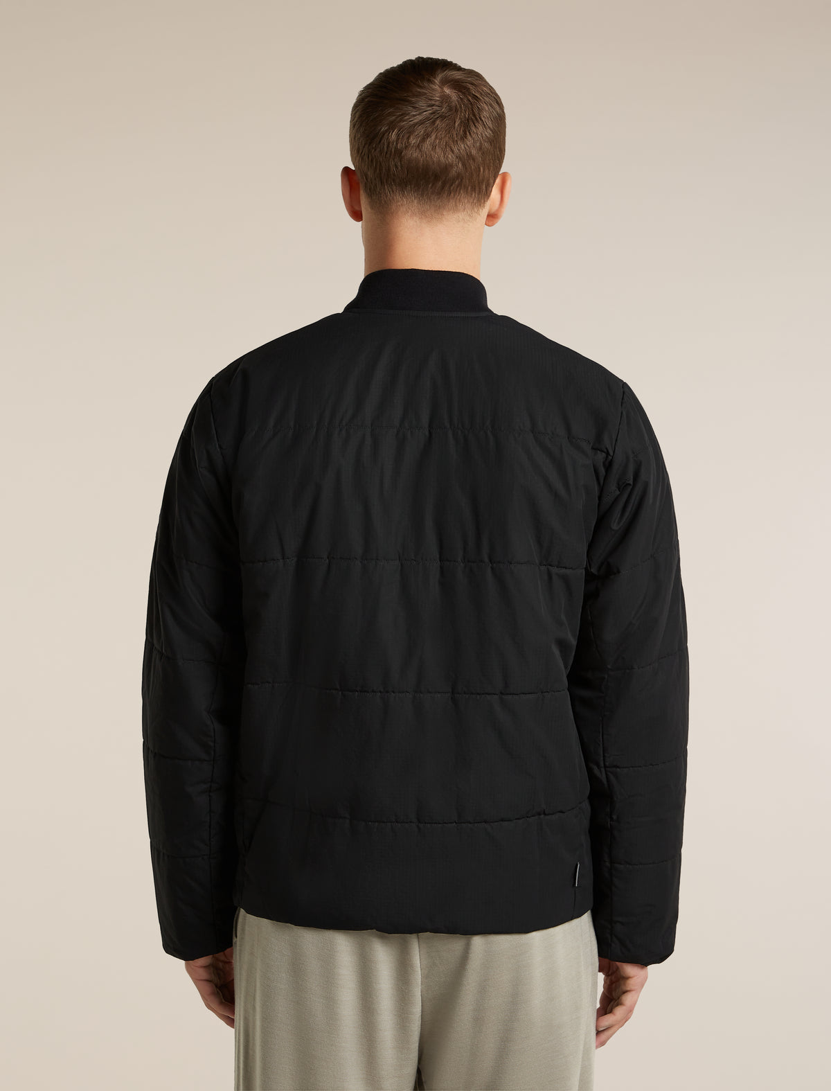 icebreaker-apac Men's 1360 MerinoLoft™ Milford Bomber Jacket Black Men - 2