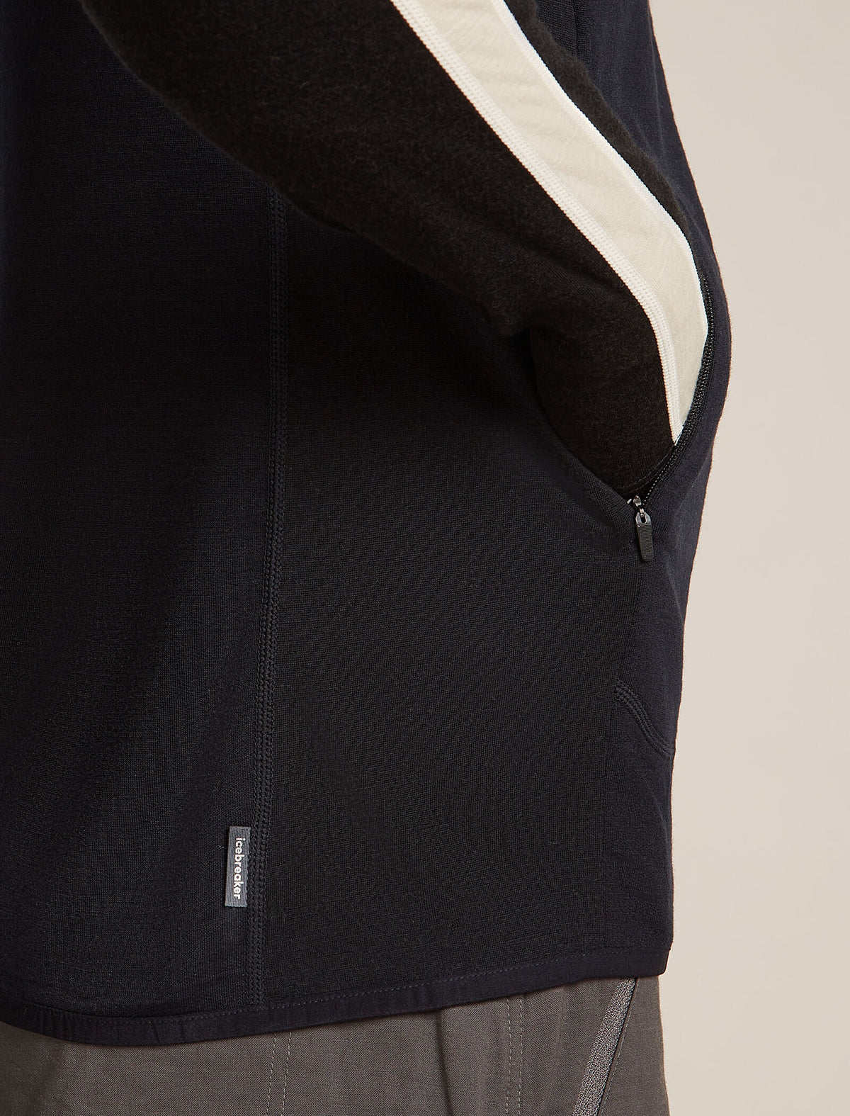 Men's Merino Blend 300 RealFleece™  Descender Vest Black - 8
