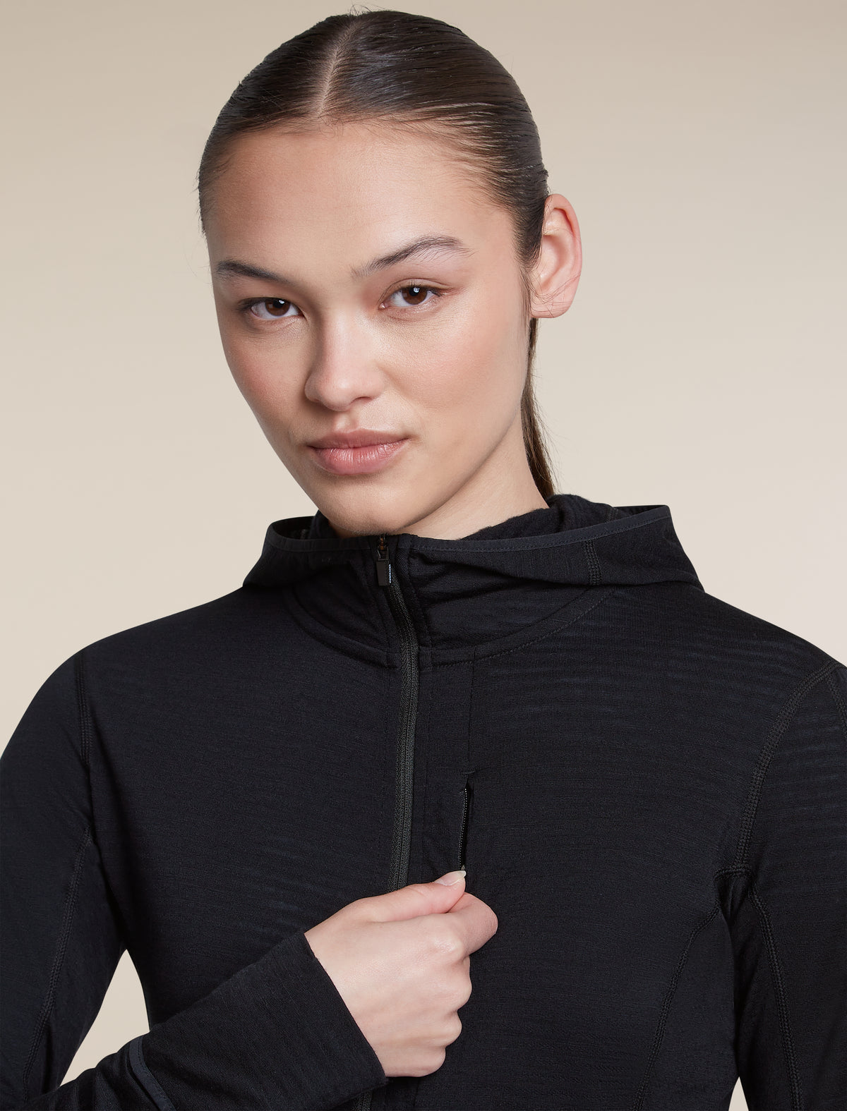 Women's Merino Blend 200 RealFleece™  Descender Long Sleeve Zip Hoodie Black - 10