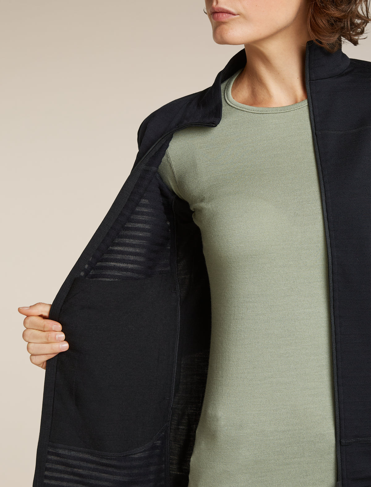 icebreaker-apac Women's Merino Blend 300 RealFleece™  Descender Long Sleeve Zip Black Women - 8