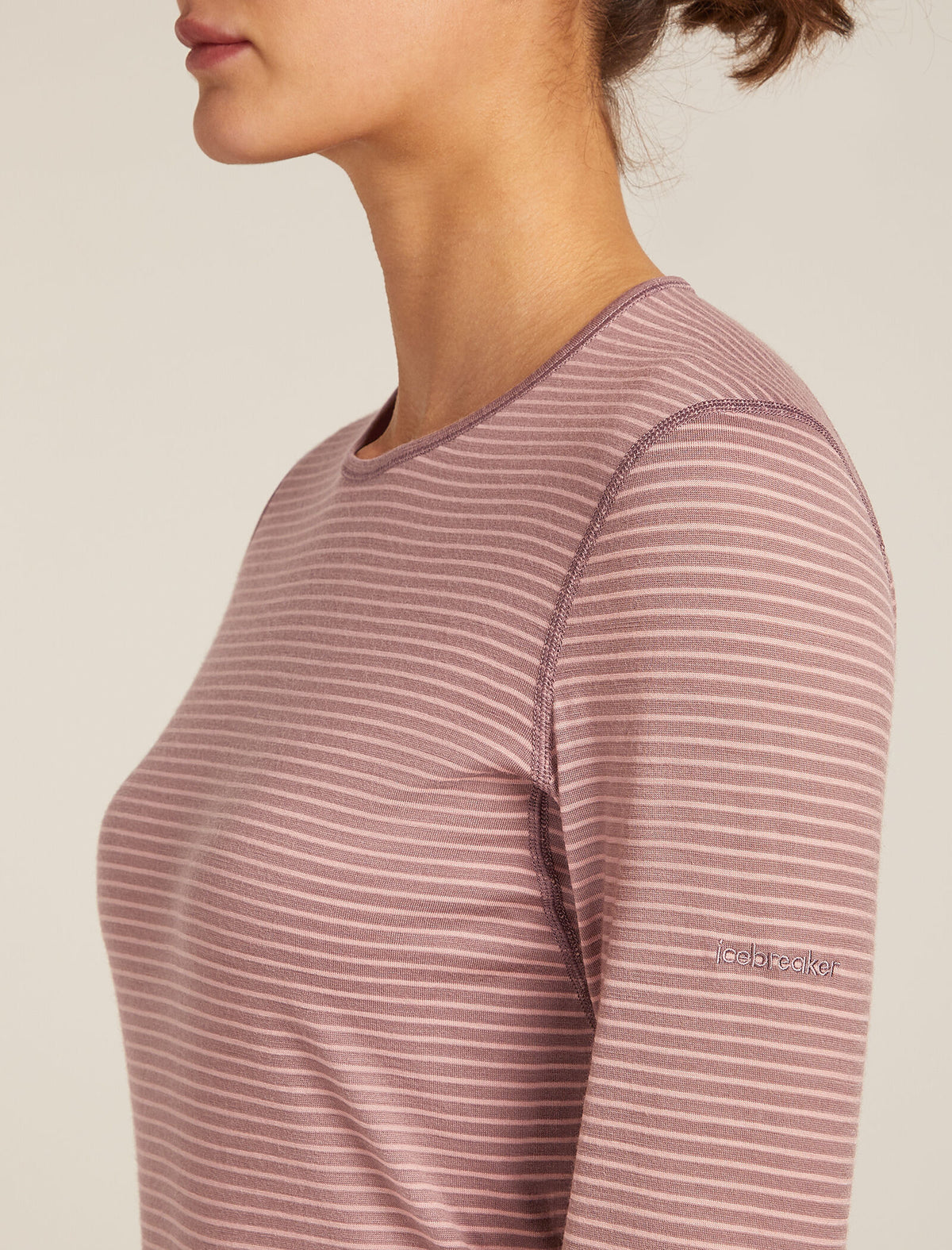 Women’s Merino 200 Oasis Long Sleeve Crew Thermal Top Summit/Blush/S - 5