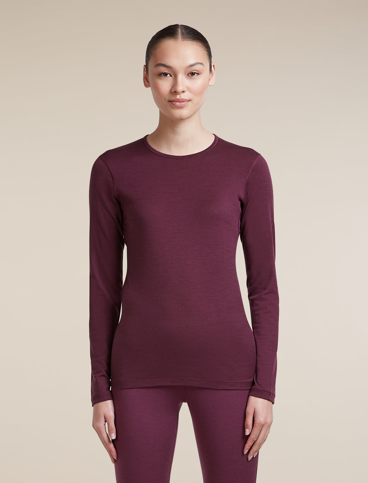 Women's Merino 200 Oasis Long Sleeve Crewe Dark Berry - 1