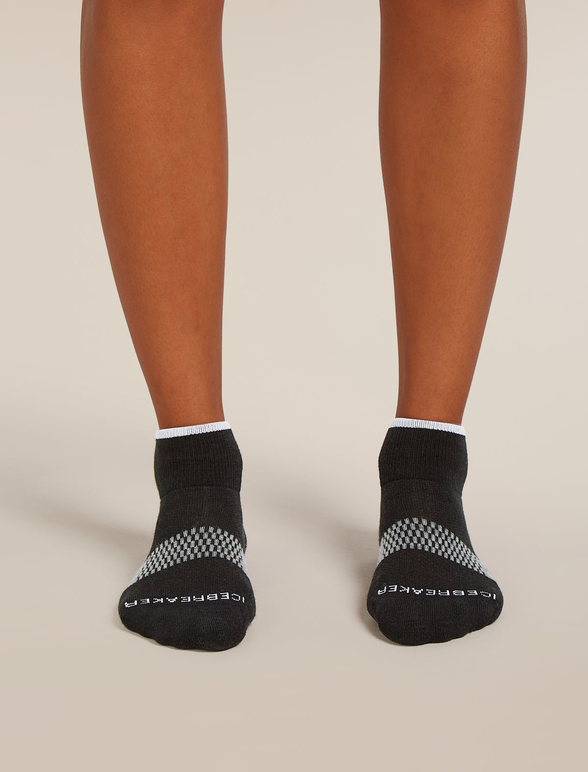 icebreaker-apac Women’s Merino Multisport Light Mini Socks Black/Snow Women - 7
