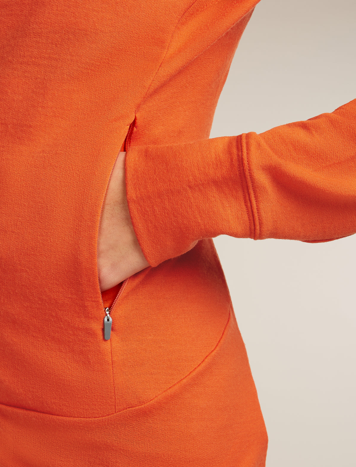 Women’s Merino 260 Quantum Long Sleeve Zip Hoodie Fervid - 9