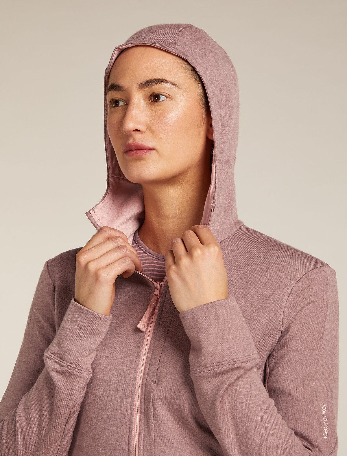 Women’s Merino 260 Quantum Long Sleeve Zip Hoodie Summit/Blush - 8